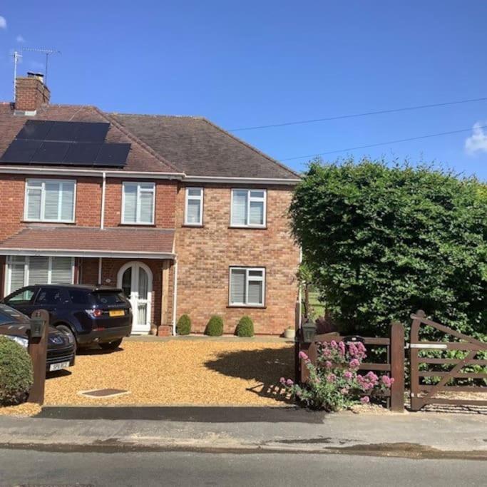 Cotswold Edge Guest Suite With Broadway Hill View Badsey Dış mekan fotoğraf